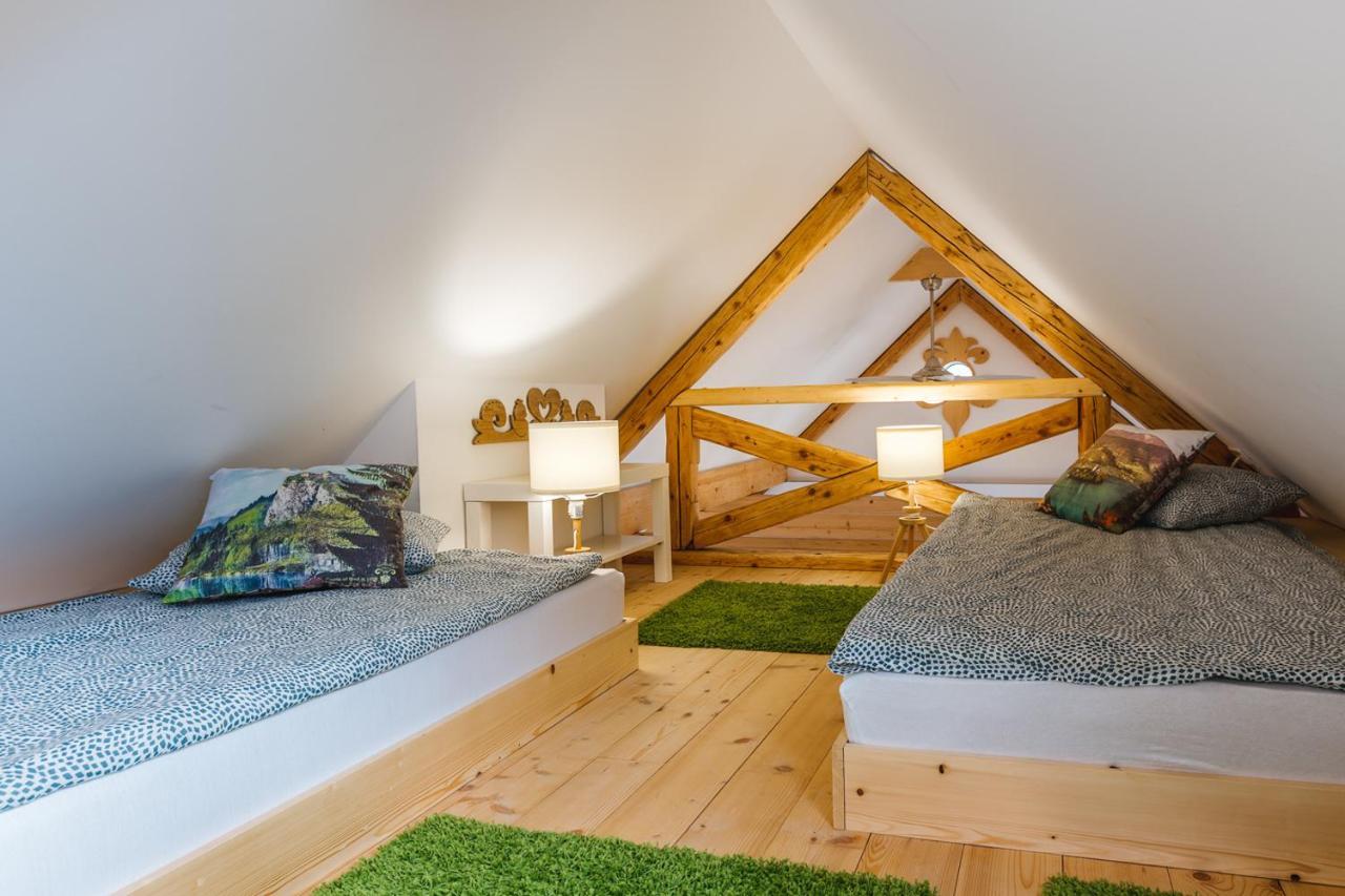Guesthouse Sabine - pr` Skminc Bohinjska Bela Eksteriør billede
