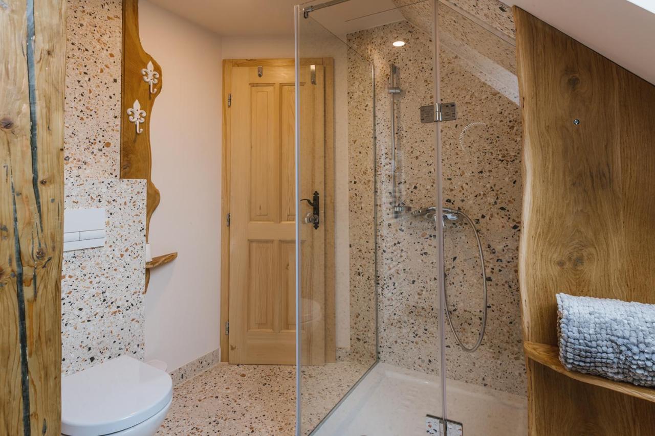 Guesthouse Sabine - pr` Skminc Bohinjska Bela Eksteriør billede