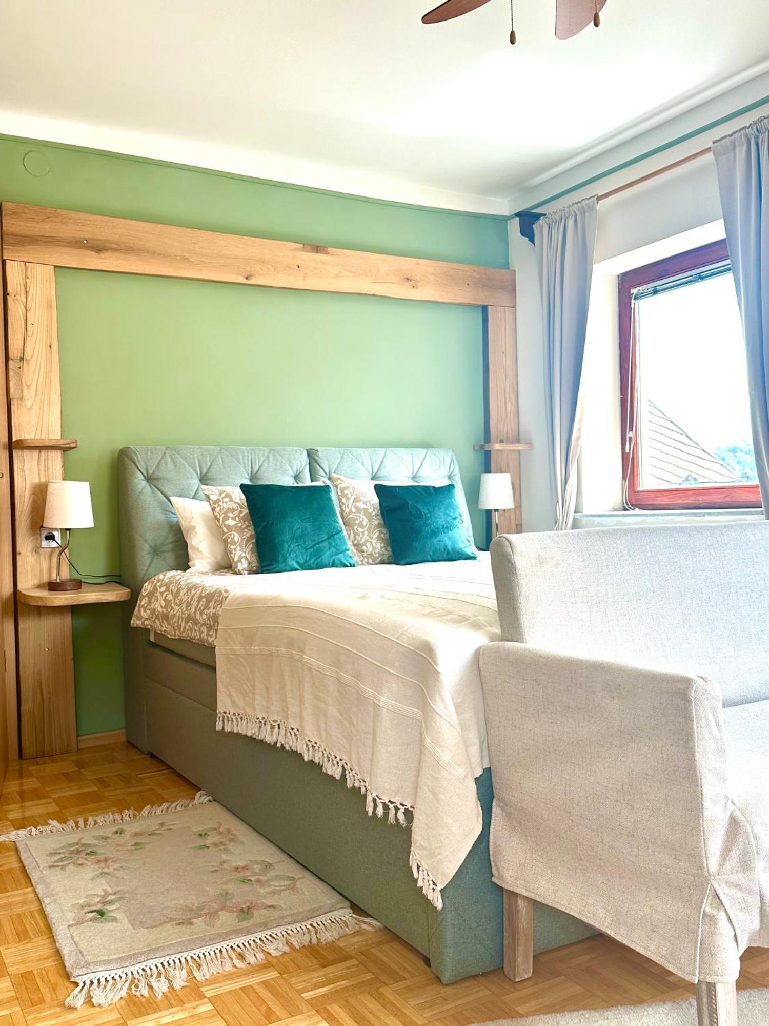 Guesthouse Sabine - pr` Skminc Bohinjska Bela Eksteriør billede